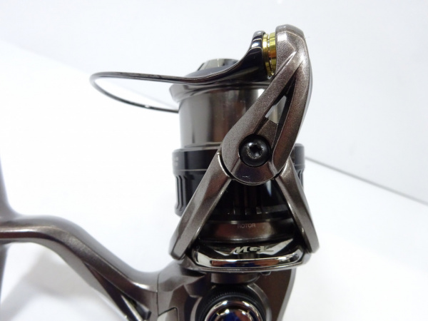 17コンプレックスCI4+ C2500S F4 HG
